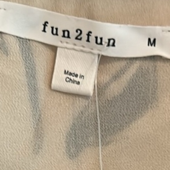 Fun 2 Fun stitchfix Beige and Dark Green Floral Blouse - Picture 6 of 11